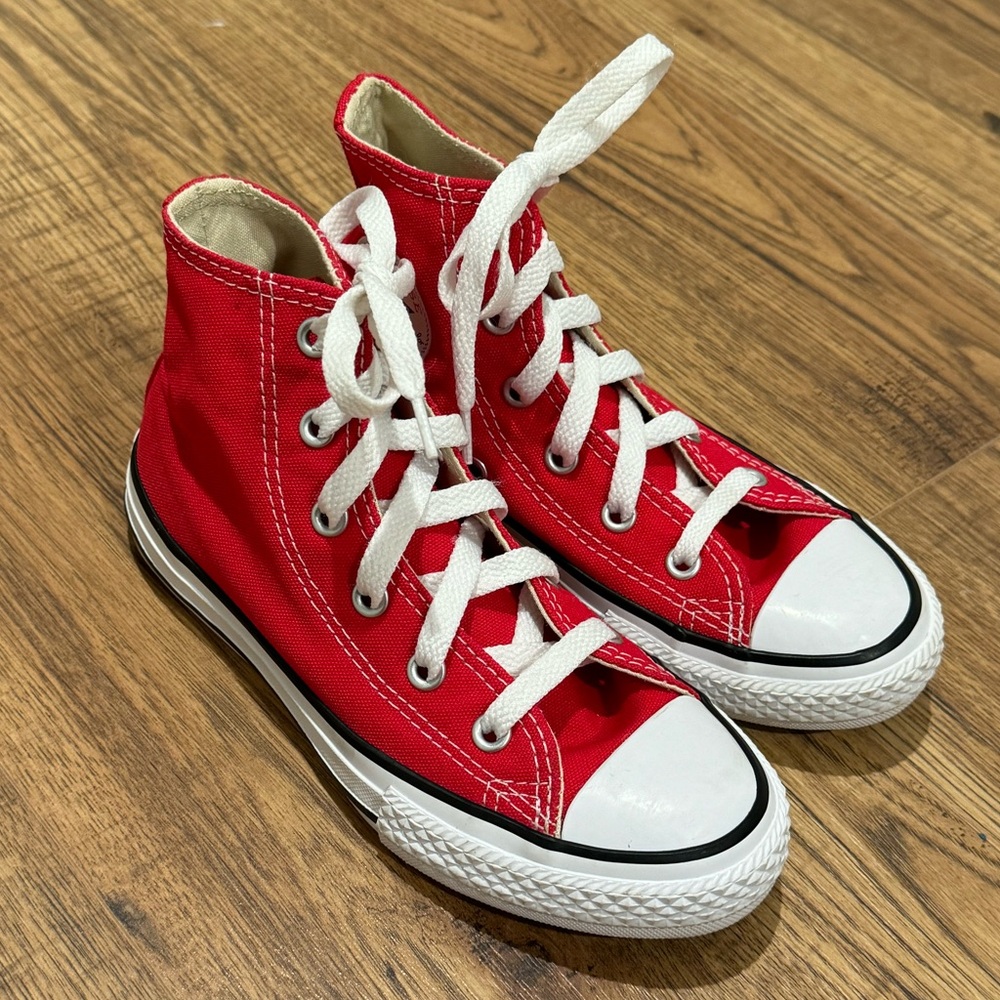SOLD - CONVERSE Kids Chuck Taylor All-Star Hi Sneakers - Red/White - Size 13 - Picture 3 of 7